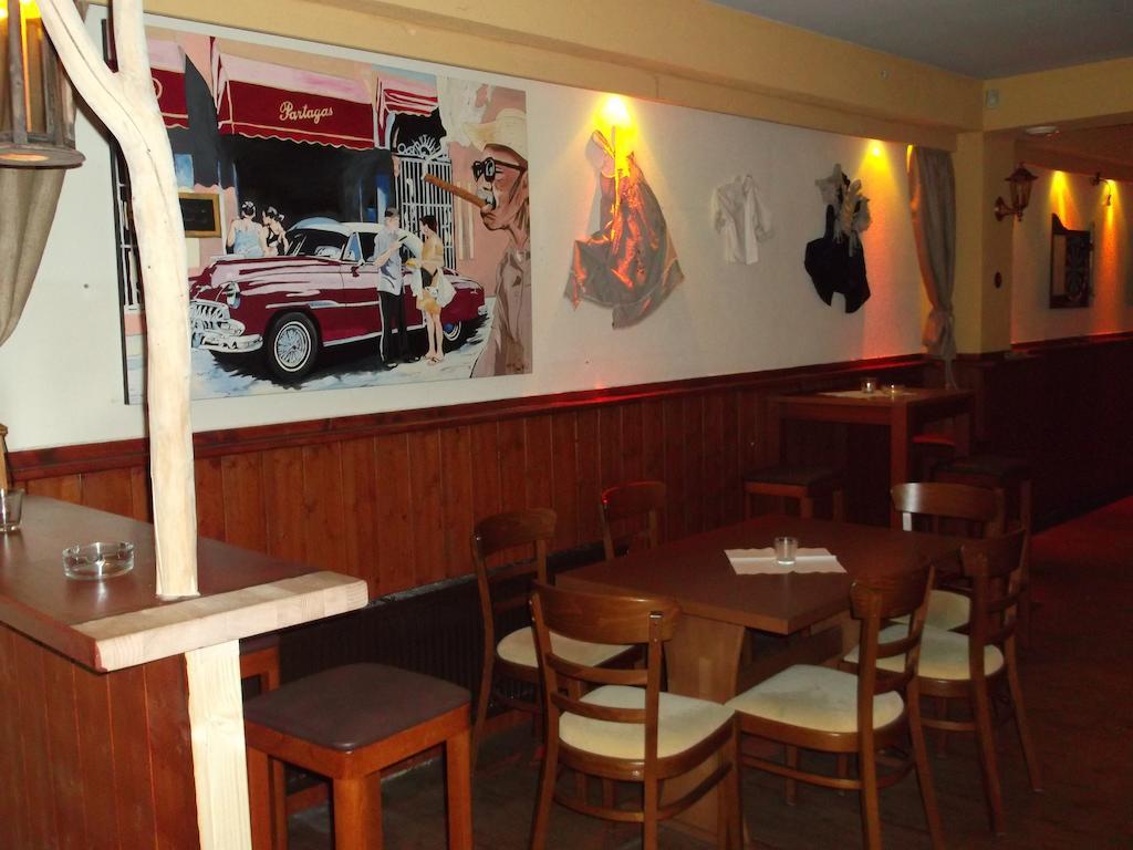 Gasthaus Vogelgarten Eislingen Bagian luar foto
